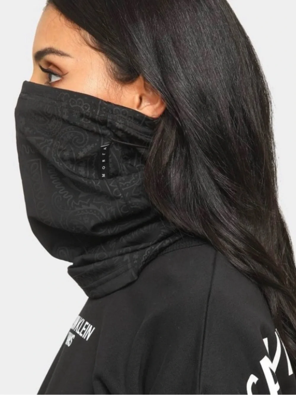 Saint Morta Black Snood Gator Mask Bandana  Cold Protection Skiing Snow NWT
